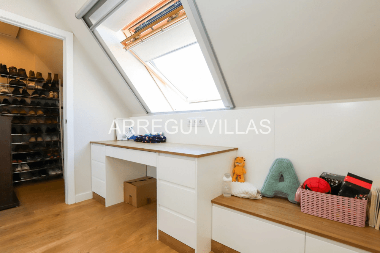 Magnífico ático dúplex de 4 dormitorios en Denia - Casco urbano