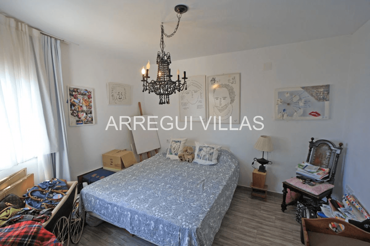 Villa con vistas abiertas en Dénia - Montgó