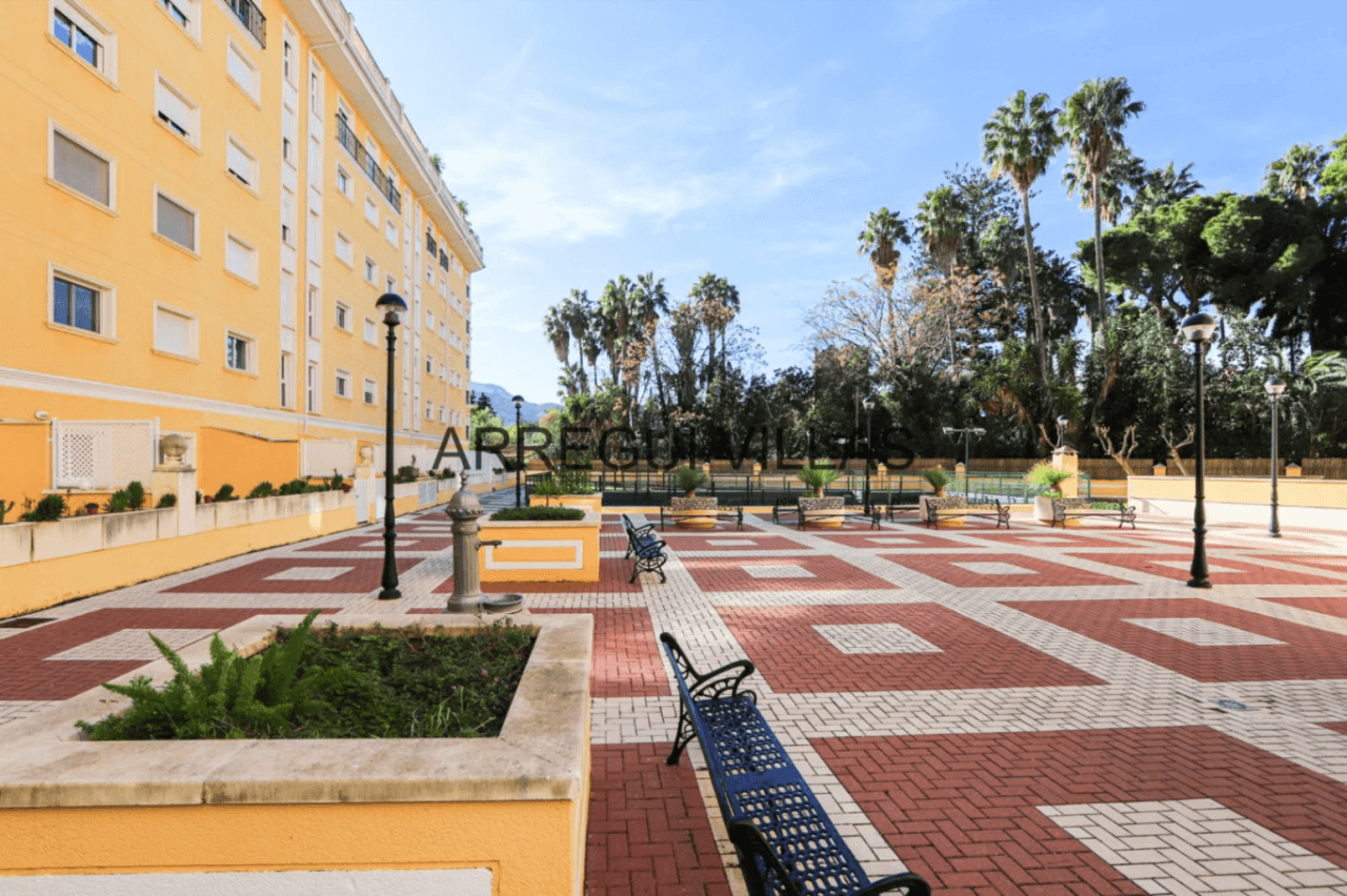 Apartamento de 2 dormitorios en Residencial Dénia Plaza - Casco Urbano