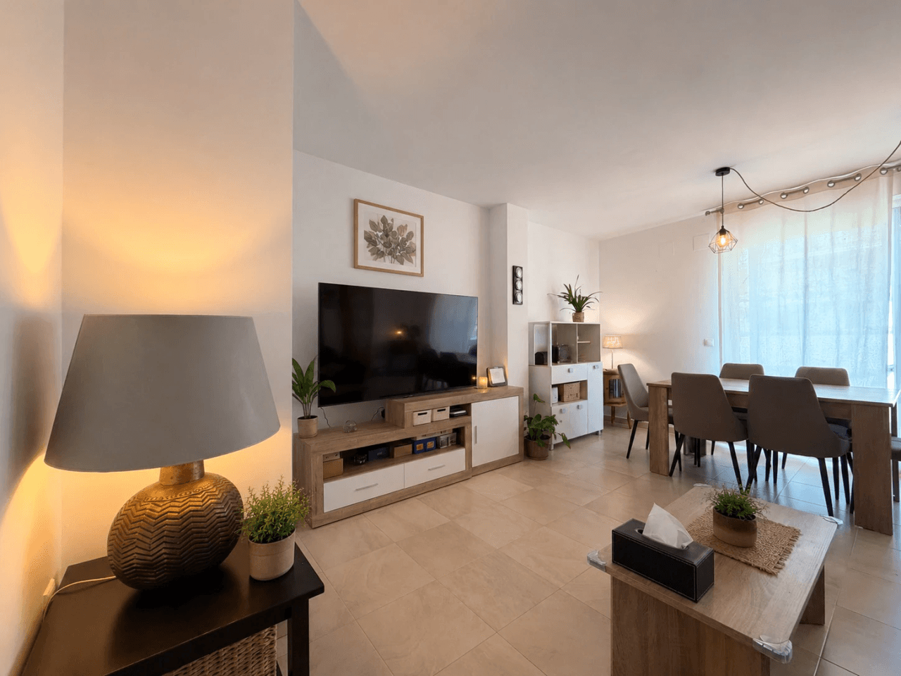 Exclusivo Ático Dúplex en Dénia con Gran Terraza, Vistas al Castillo y Garaje
