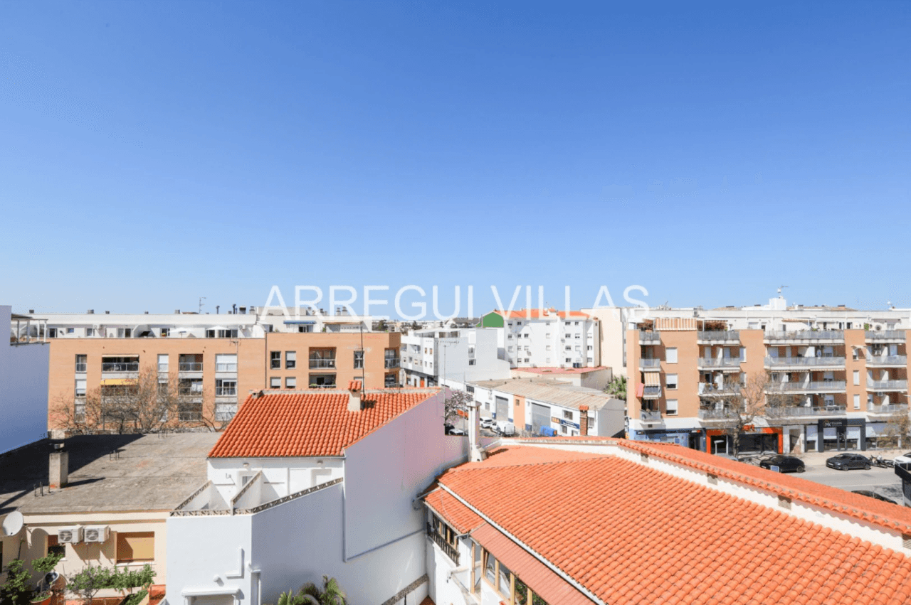 Magnífico ático dúplex de 4 dormitorios en Denia - Casco urbano