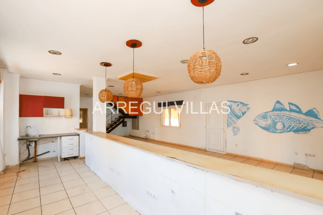 Vivienda/Oportunidad de negocio en venta en Dénia