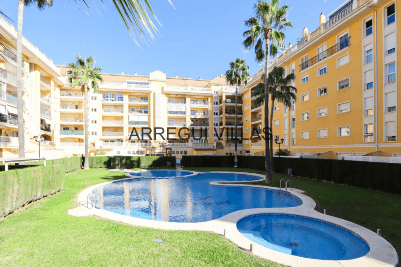 Apartamento de 2 dormitorios en Residencial Dénia Plaza - Casco Urbano