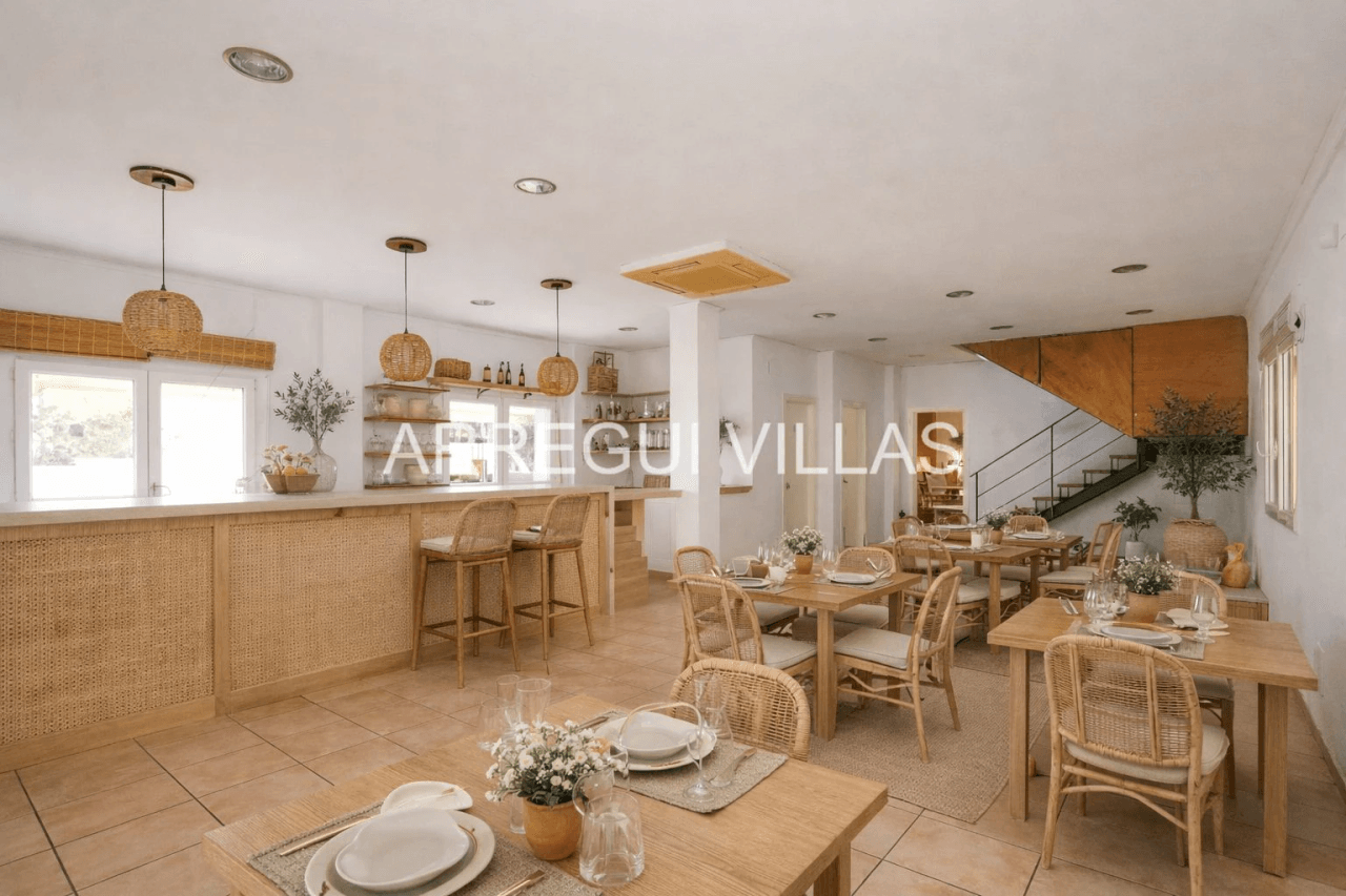 Vivienda/Oportunidad de negocio en venta en Dénia