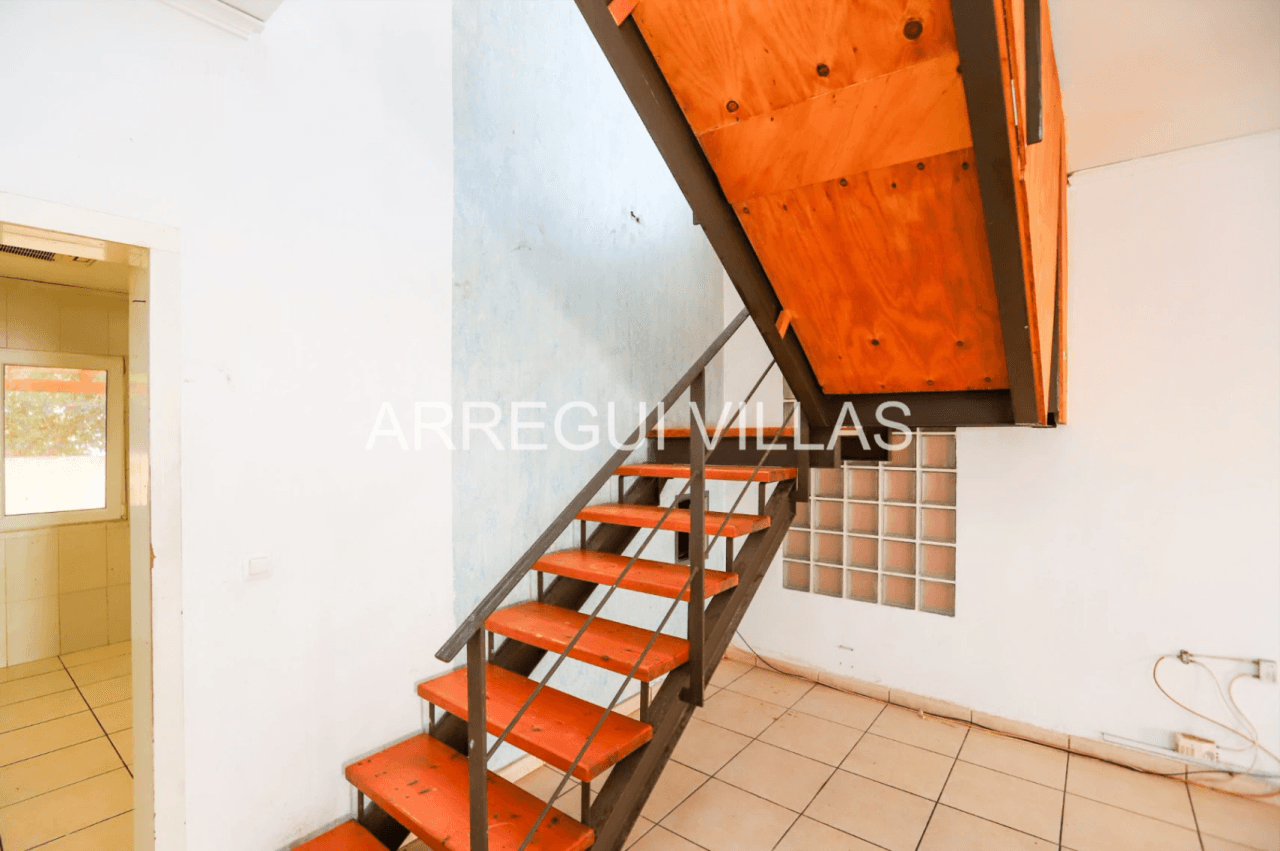 Vivienda/Oportunidad de negocio en venta en Dénia