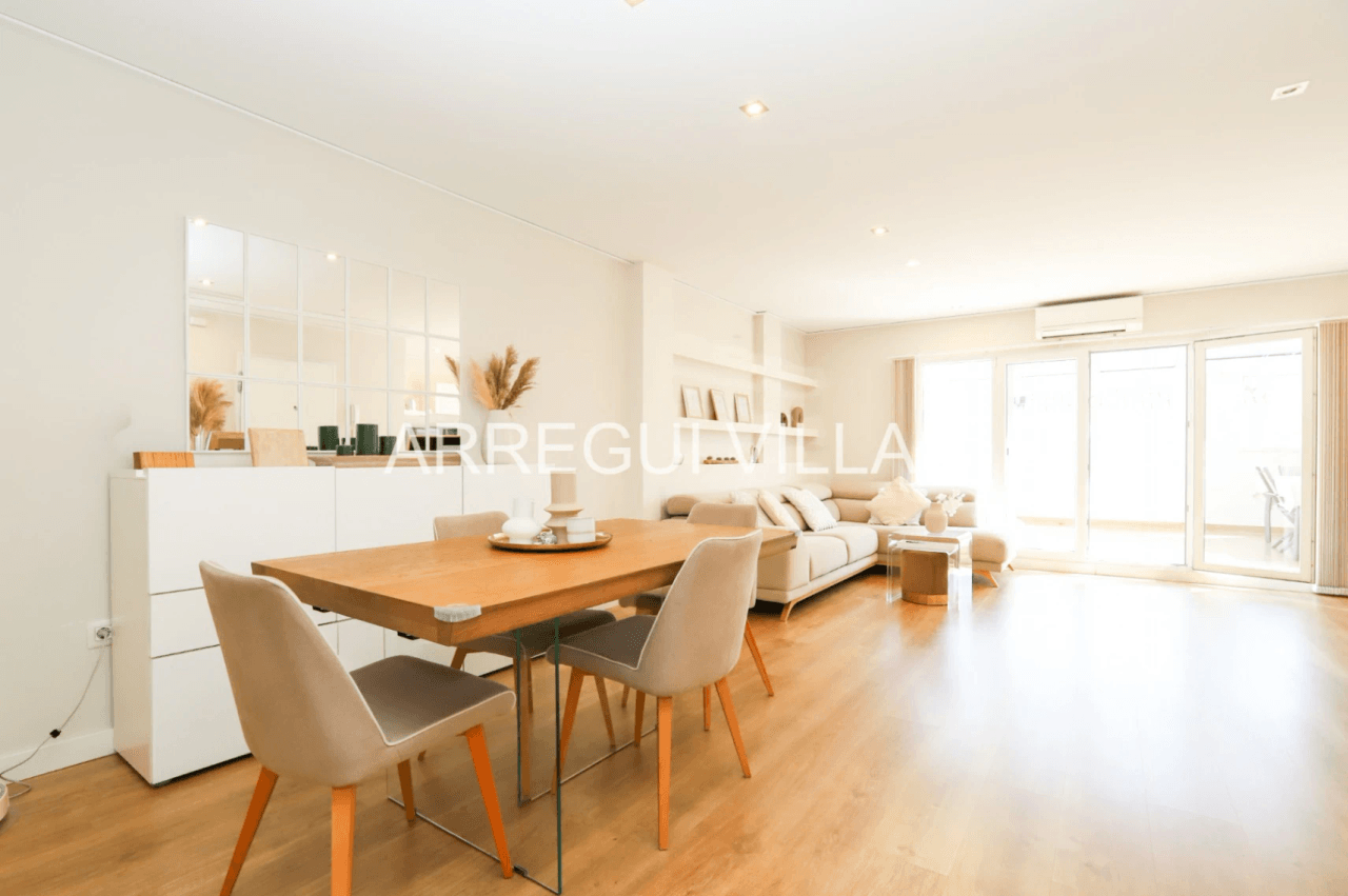 Magnífico ático dúplex de 4 dormitorios en Denia - Casco urbano