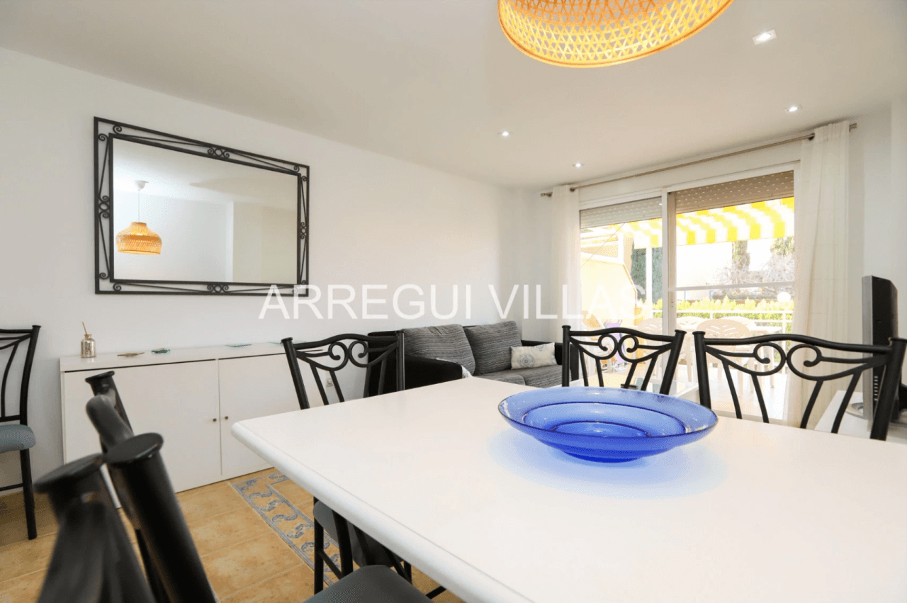 Apartamento en venta de 2 dormitorios en Denia, Las Marinas