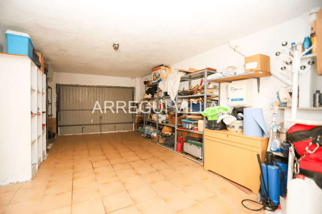 Amplio chalet en venta en Dénia