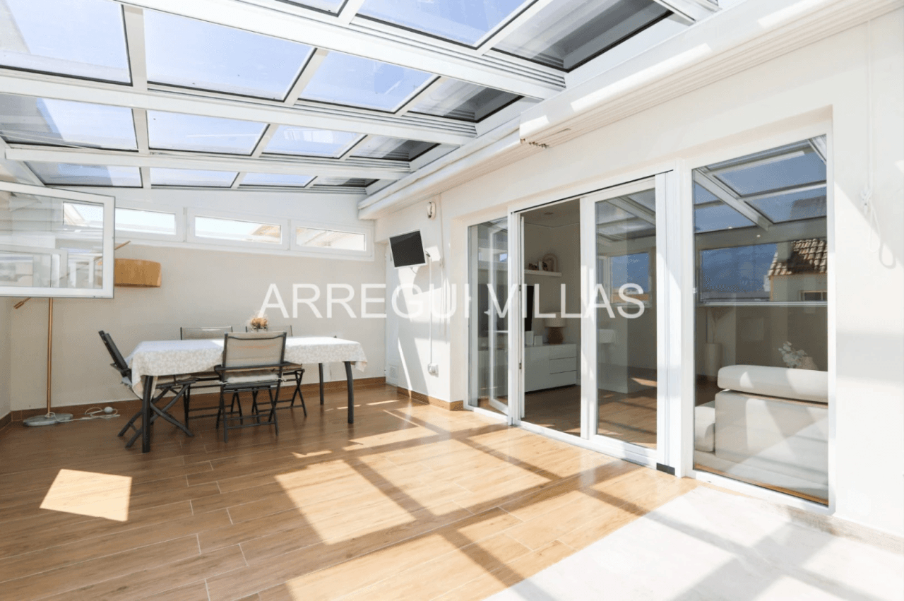 Magnífico ático dúplex de 4 dormitorios en Denia - Casco urbano