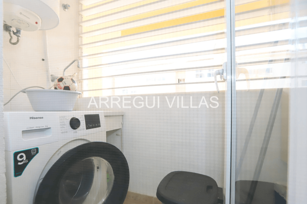 Apartamento en venta de 2 dormitorios en Denia, Las Marinas