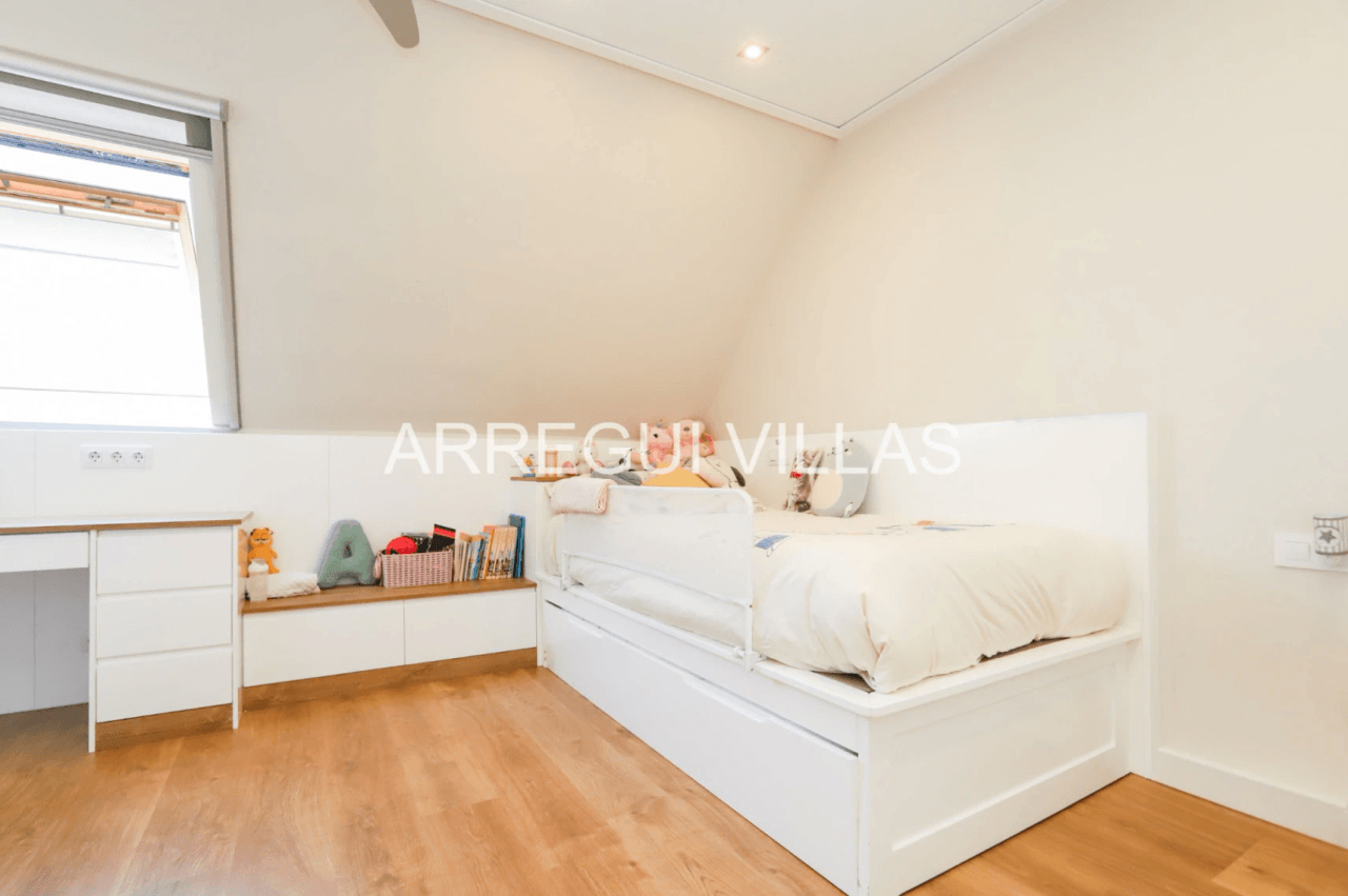 Magnífico ático dúplex de 4 dormitorios en Denia - Casco urbano
