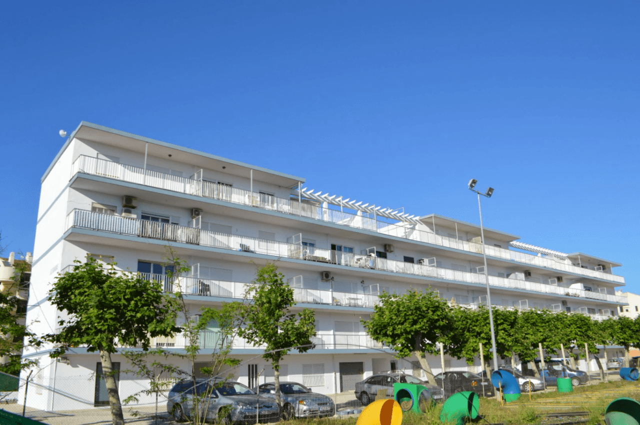 Apartamento de 2 dormitorios con vistas al mar en venta en zona Las Brisas