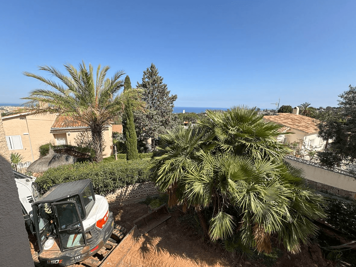 Villa Moderna con Vistas Impresionantes en Dénia – El lienzo en blanco que estabas buscando.