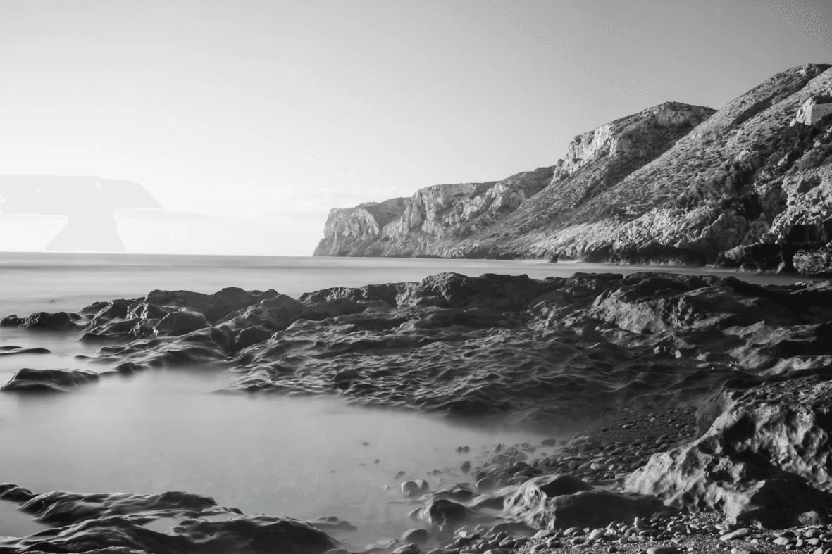 Villa Moderna con Vistas Impresionantes en Dénia – El lienzo en blanco que estabas buscando.