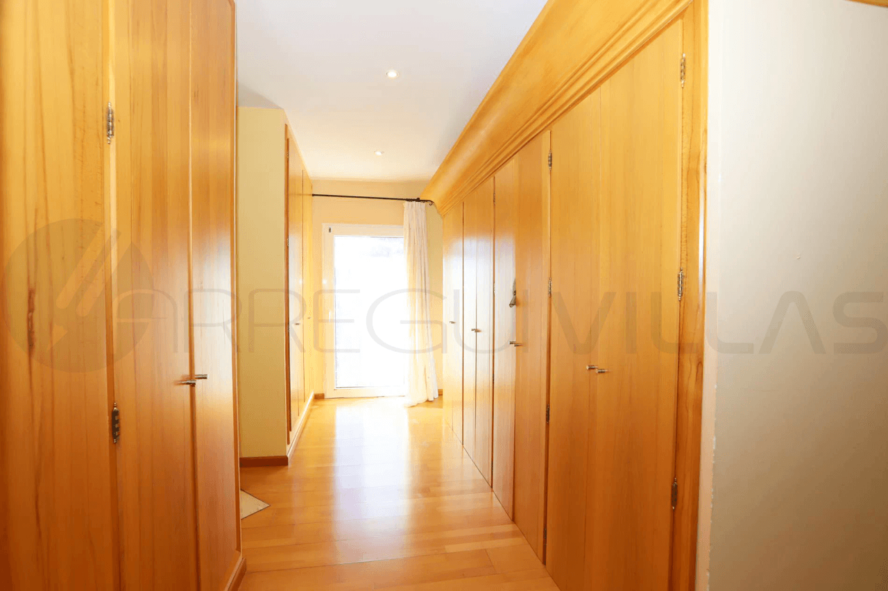 Espectacular villa en venta en el Montgó