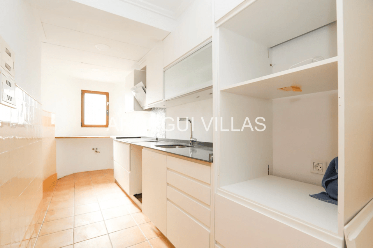 Casa adosada en venta en Denia, Las Marinas - 4 dormitorios