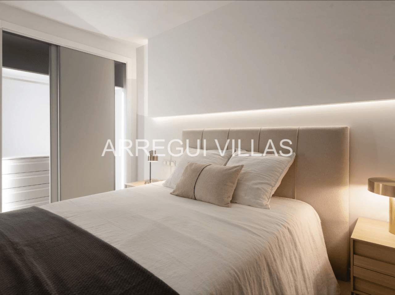 Nueva promoción de apartamentos en primera línea