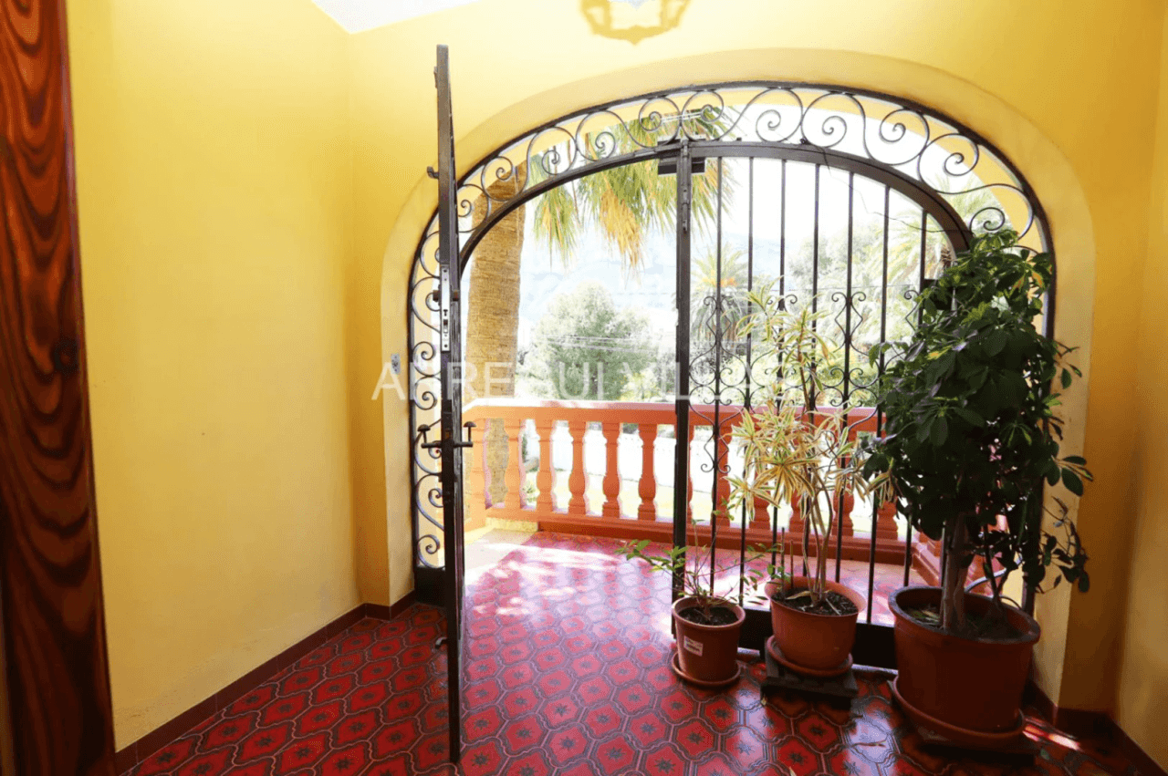 Chalet en venta en Dénia - Marineta Cassiana