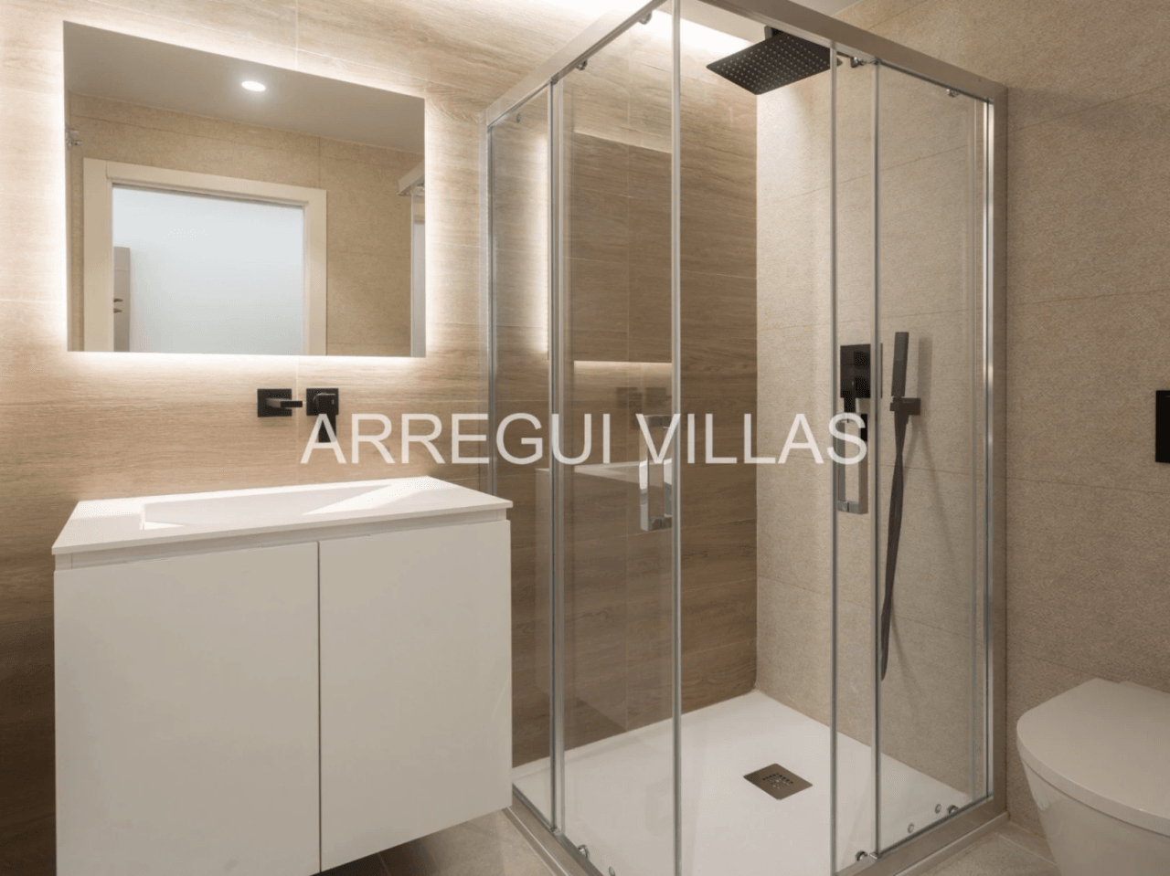 Nueva promoción de apartamentos en primera línea