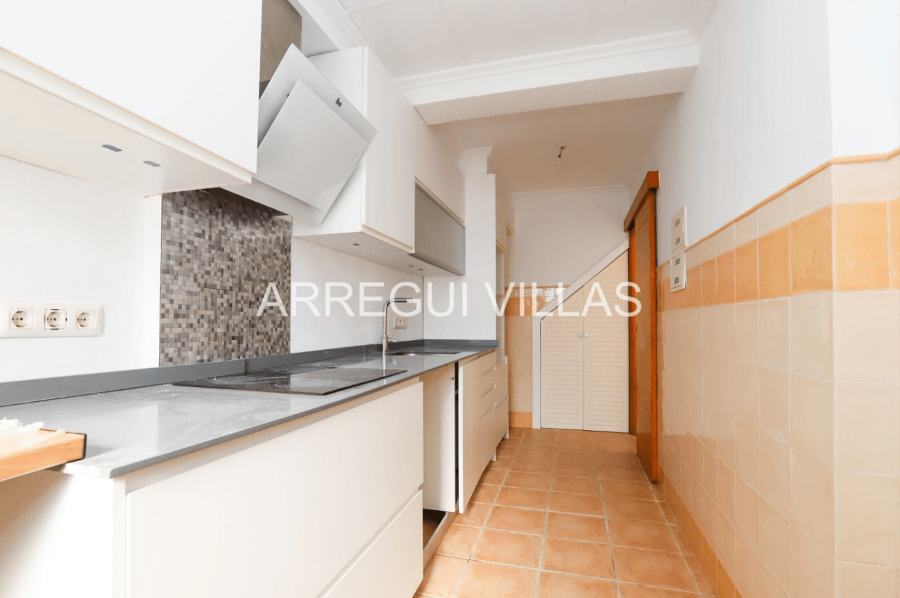 Casa adosada en venta en Denia, Las Marinas - 4 dormitorios