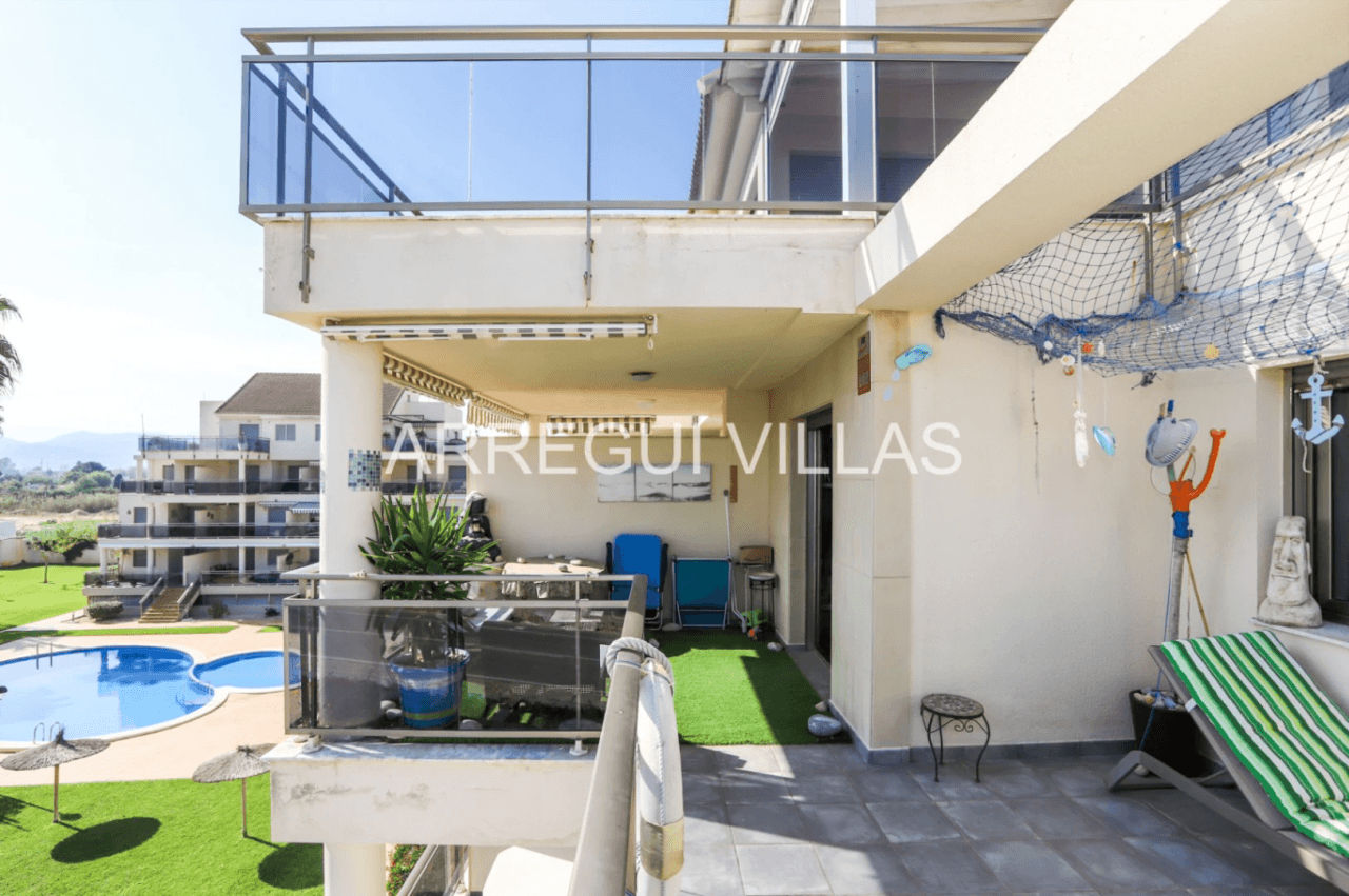 Apartamento en venta de 2 dormitorios en Deveses, Denia