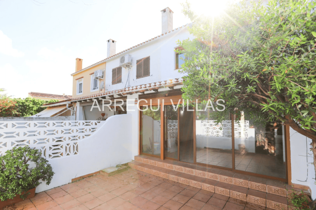 Casa adosada en venta en Denia, Las Marinas - 4 dormitorios