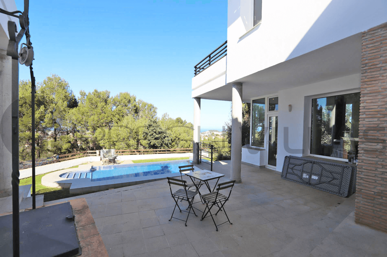 Espectacular villa en venta en el Montgó