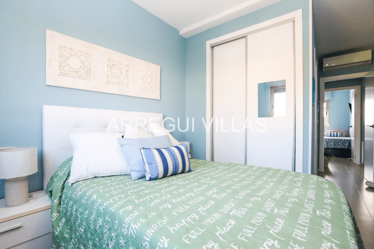 Apartamento en venta de 2 dormitorios en Deveses, Denia