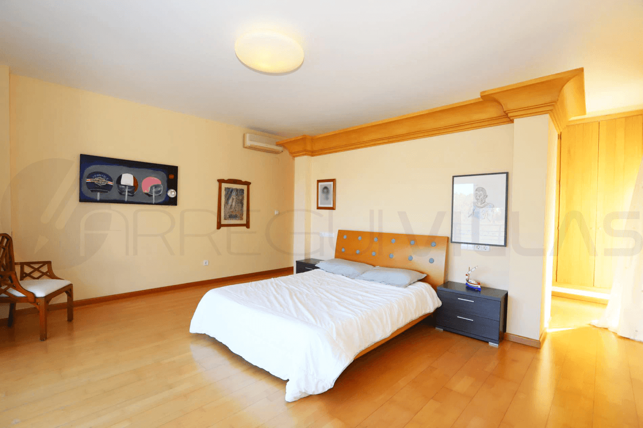 Espectacular villa en venta en el Montgó