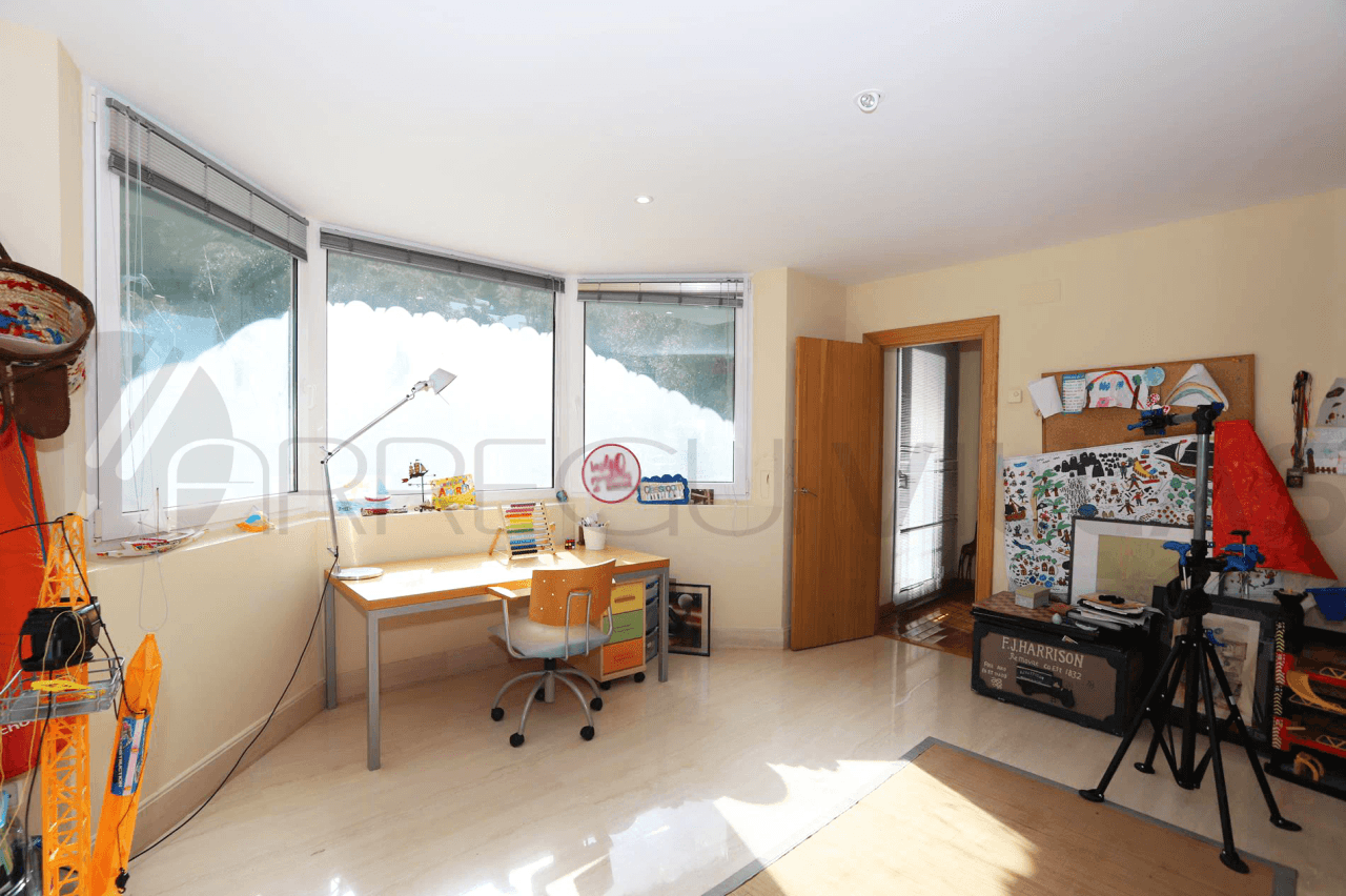 Espectacular villa en venta en el Montgó