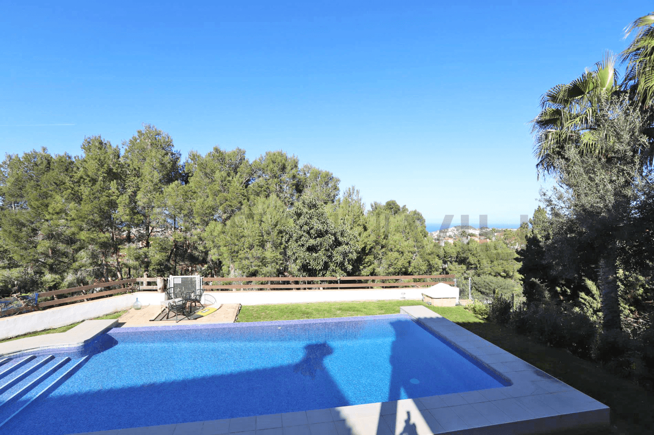 Espectacular villa en venta en el Montgó