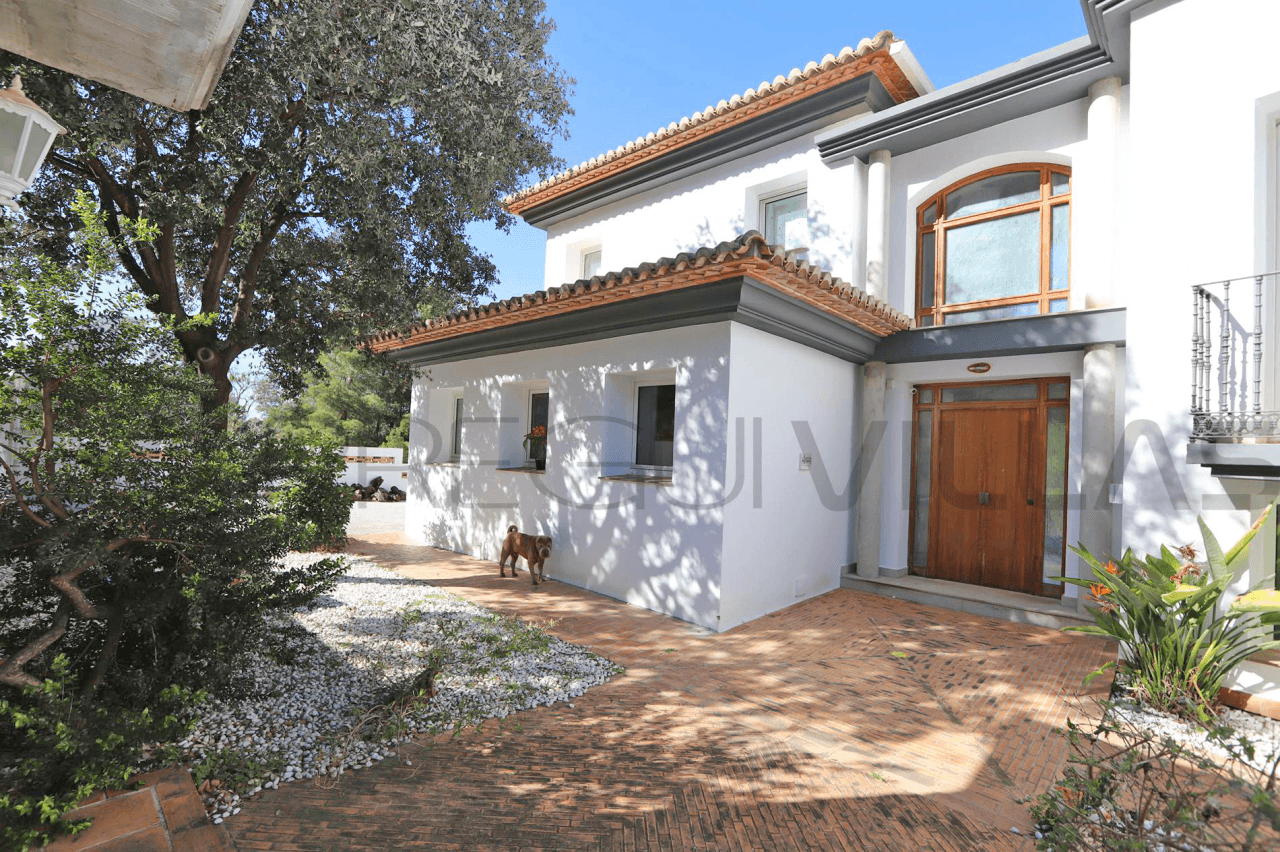 Espectacular villa en venta en el Montgó