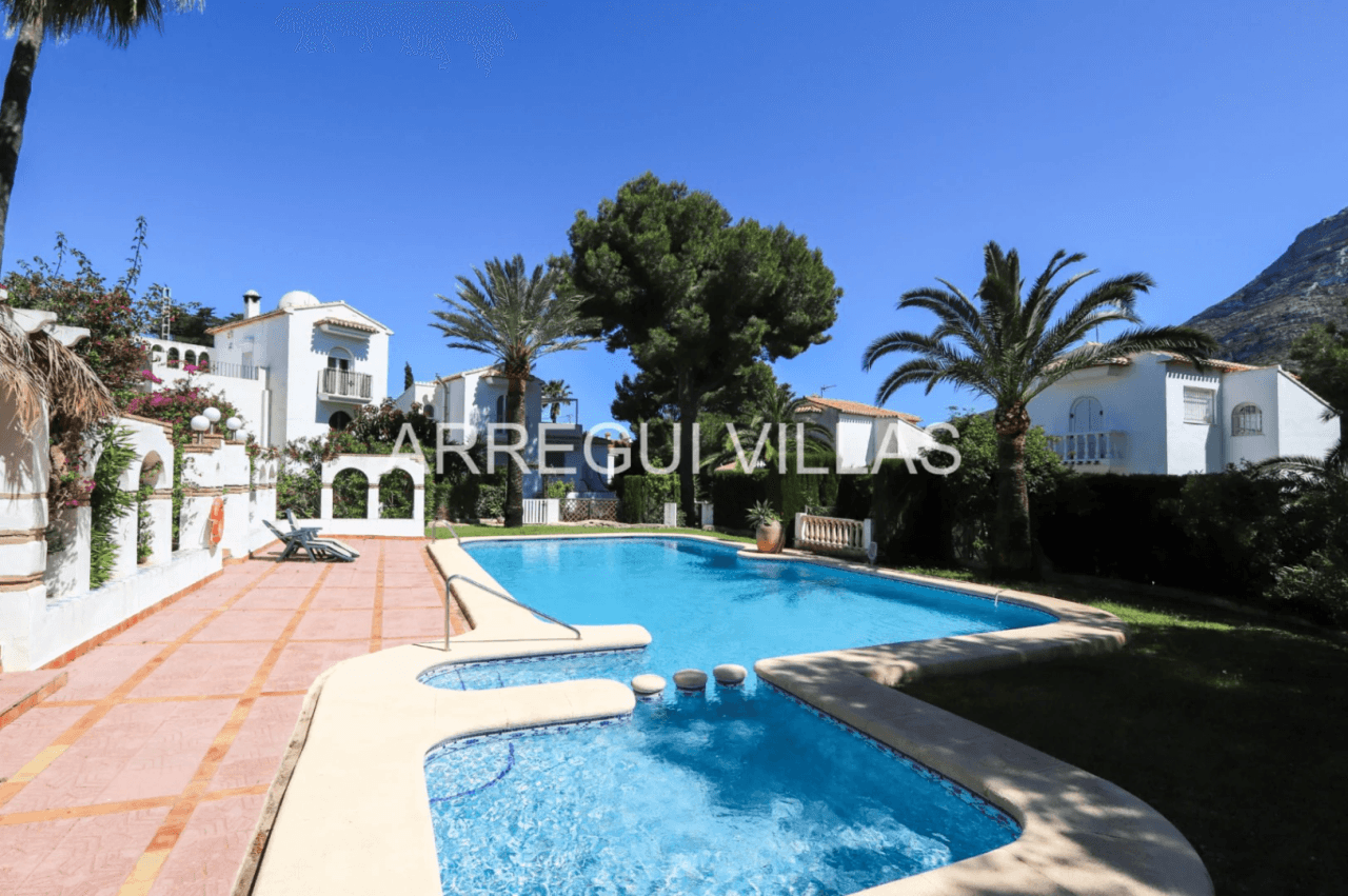 Chalet en venta en Denia, Santa Lucía