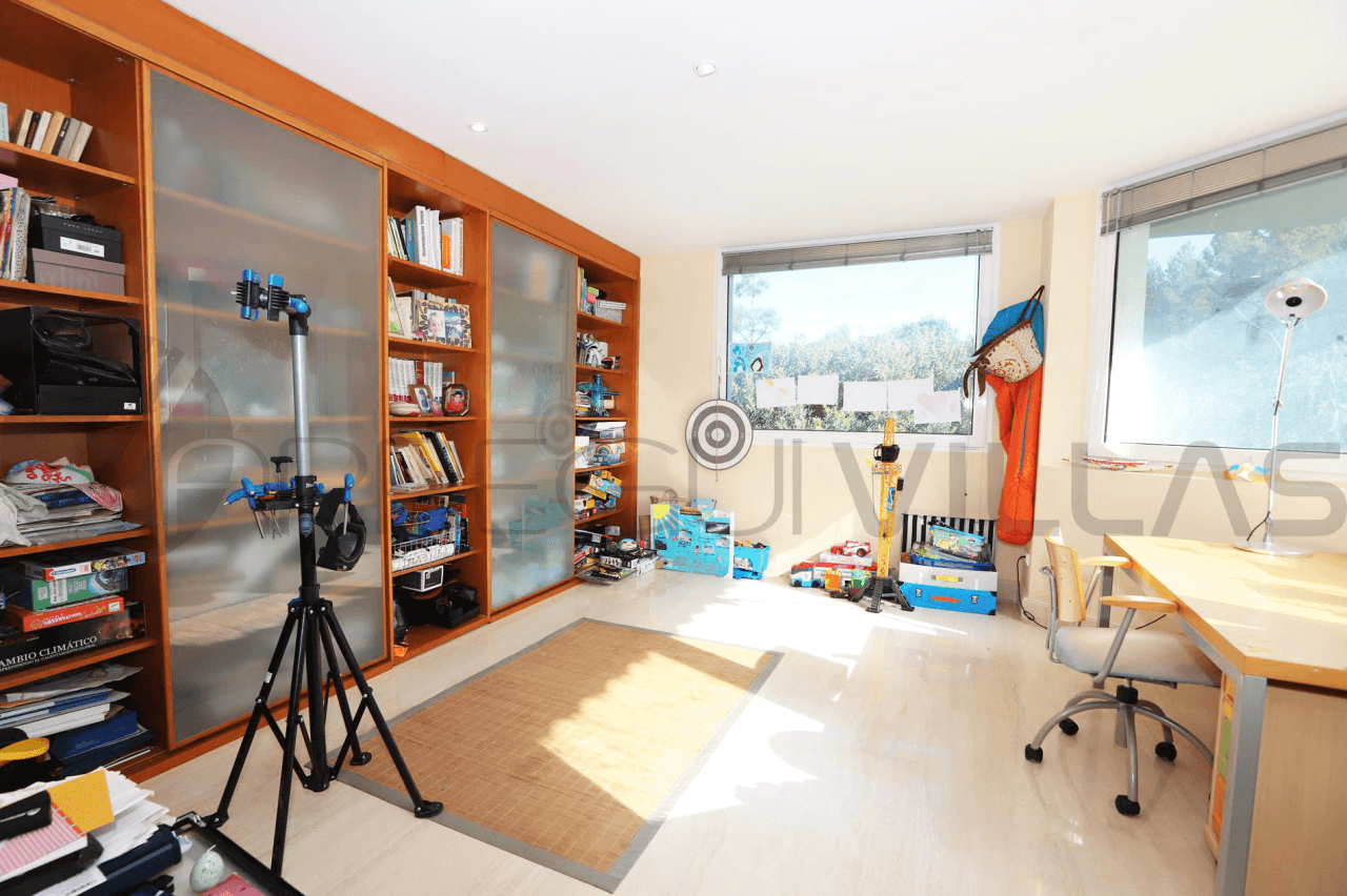 Espectacular villa en venta en el Montgó