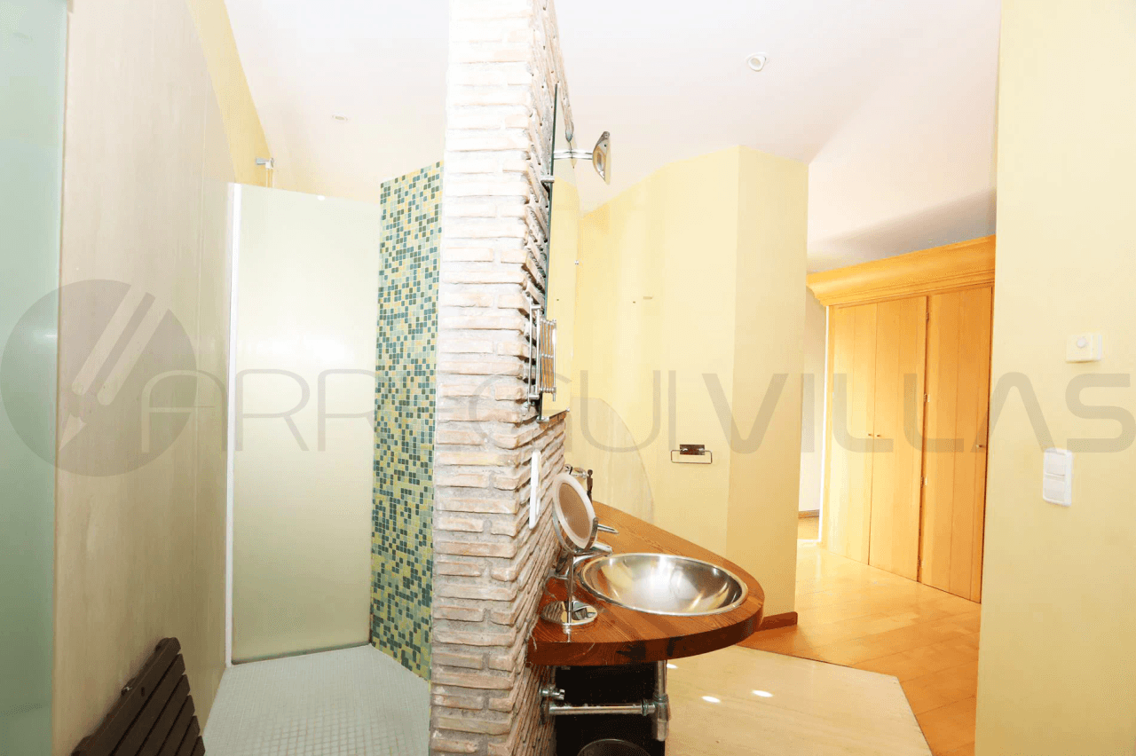 Espectacular villa en venta en el Montgó