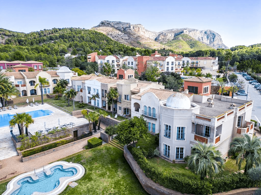 Apartamento con zona de invitados independiente, en el entorno del Denia Marriott La Sella Golf Resort  Spa