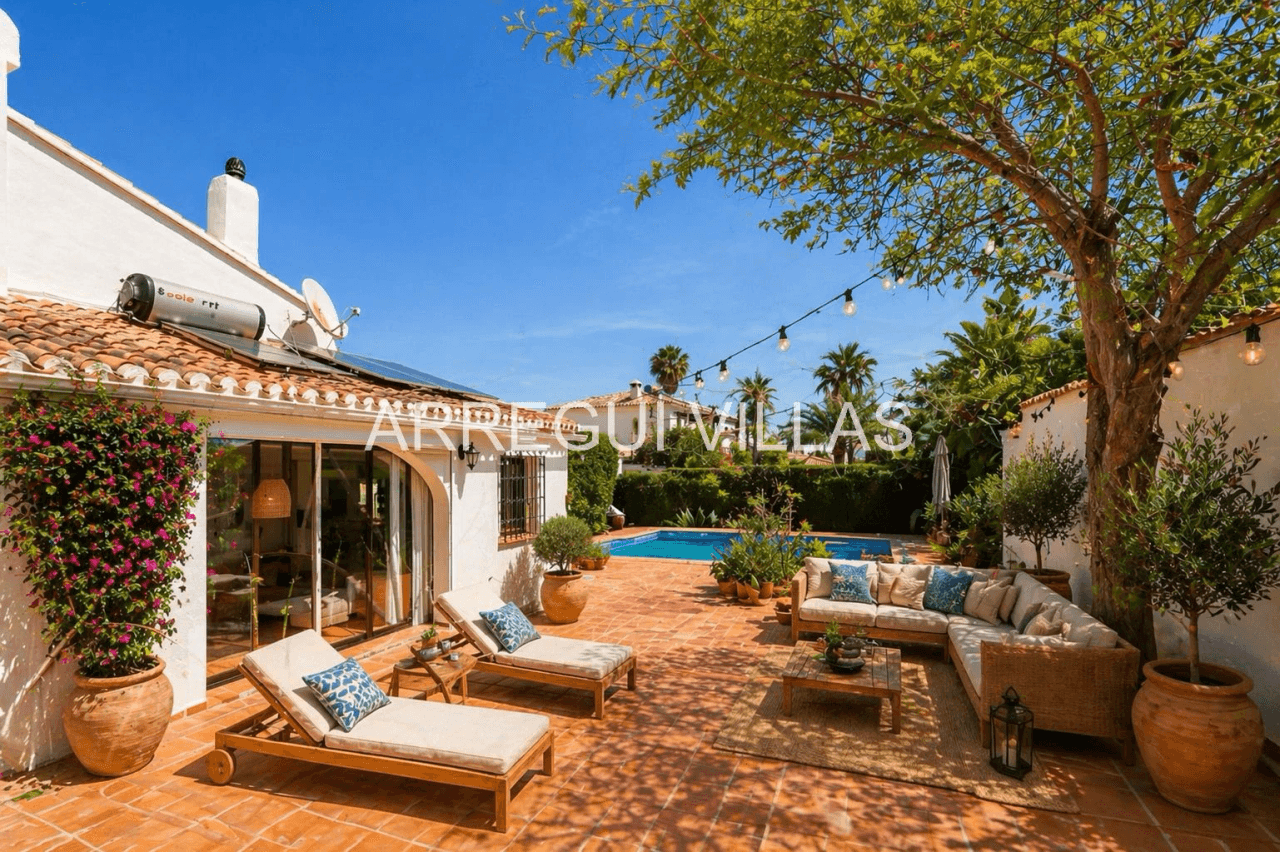 Exclusiva vivienda unifamiliar en Las Alquerias - Denia