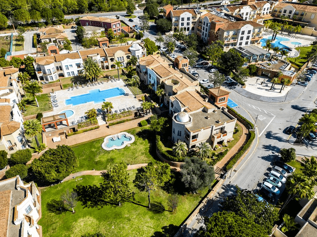 Apartamento con zona de invitados independiente, en el entorno del Denia Marriott La Sella Golf Resort  Spa