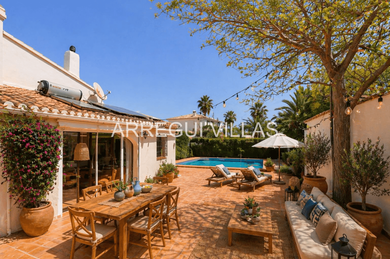 Exclusiva vivienda unifamiliar en Las Alquerias - Denia