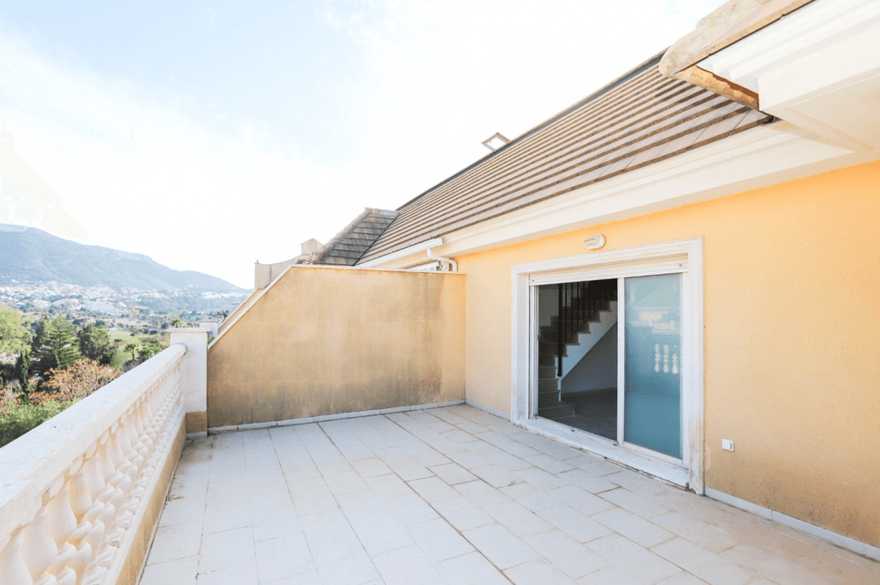 Estupendo ático dúplex de 2 dormitorios en venta en Dénia