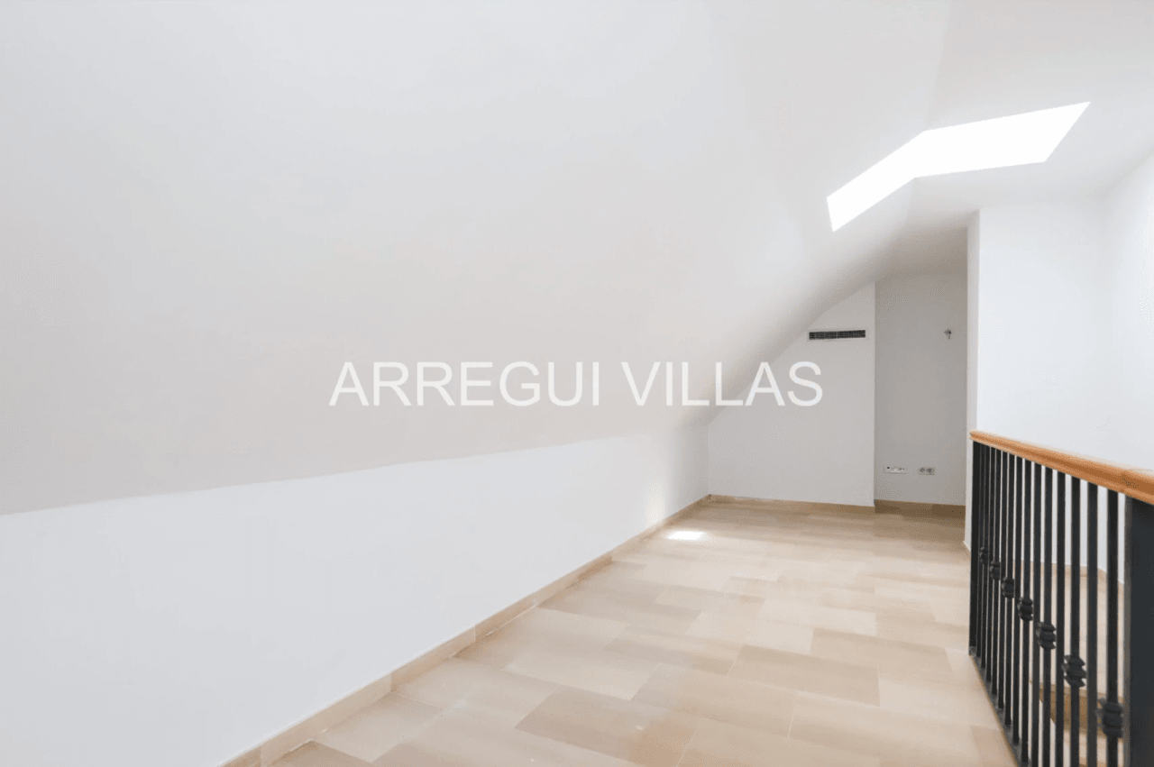 Ático dúplex en venta en Dénia - Residencial Dénia Plaza