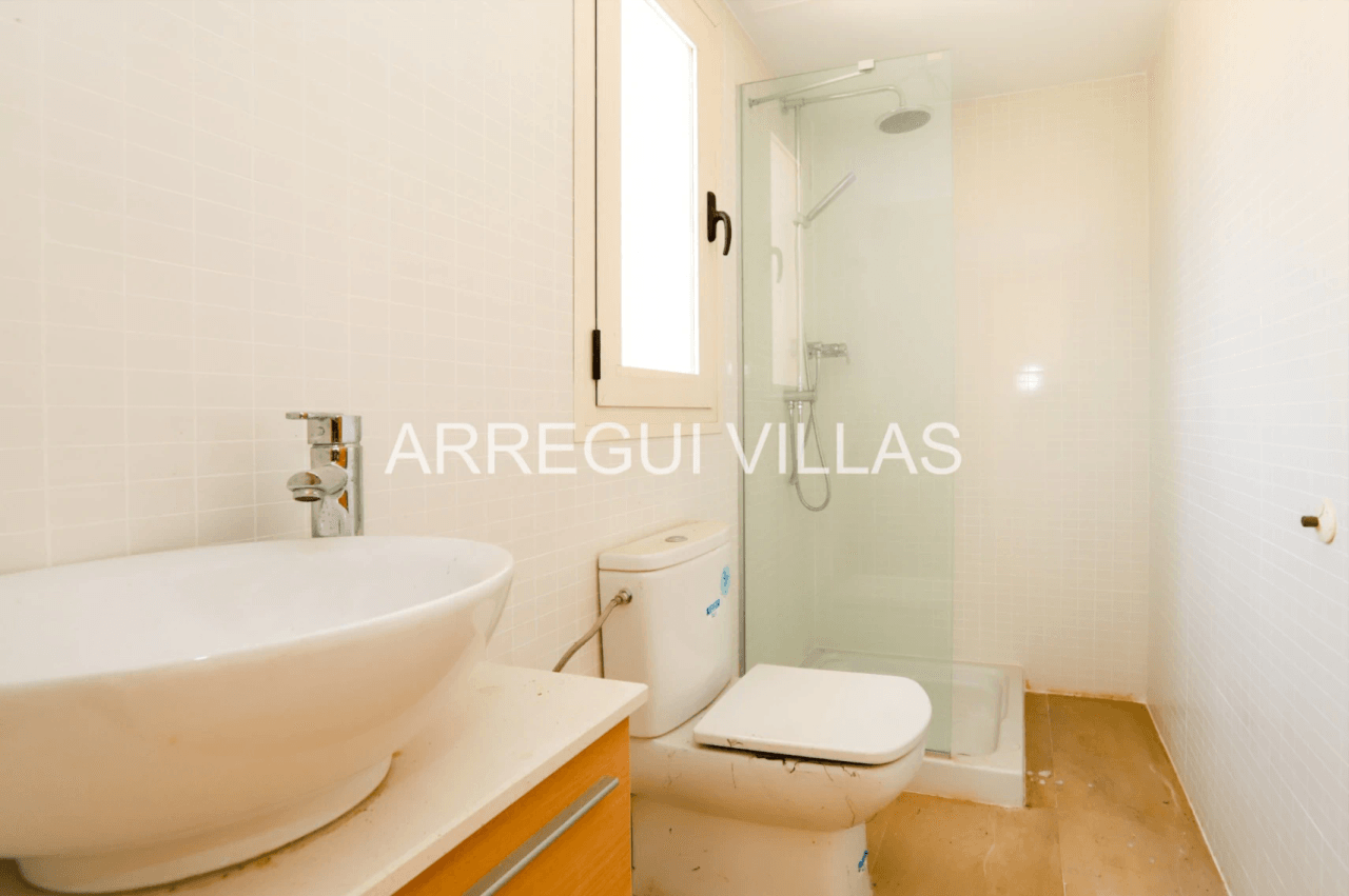 Estupendo ático dúplex de 2 dormitorios en venta en Dénia