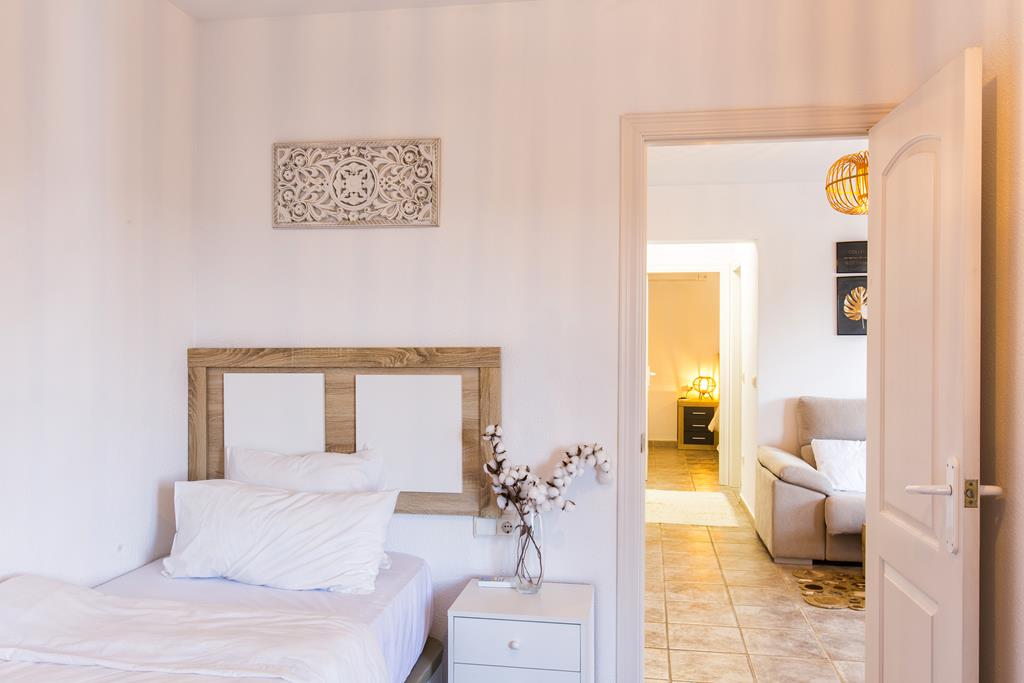 Villa avec trois appartements indépendants et licence de location touristique, Marquesa VI, Dénia