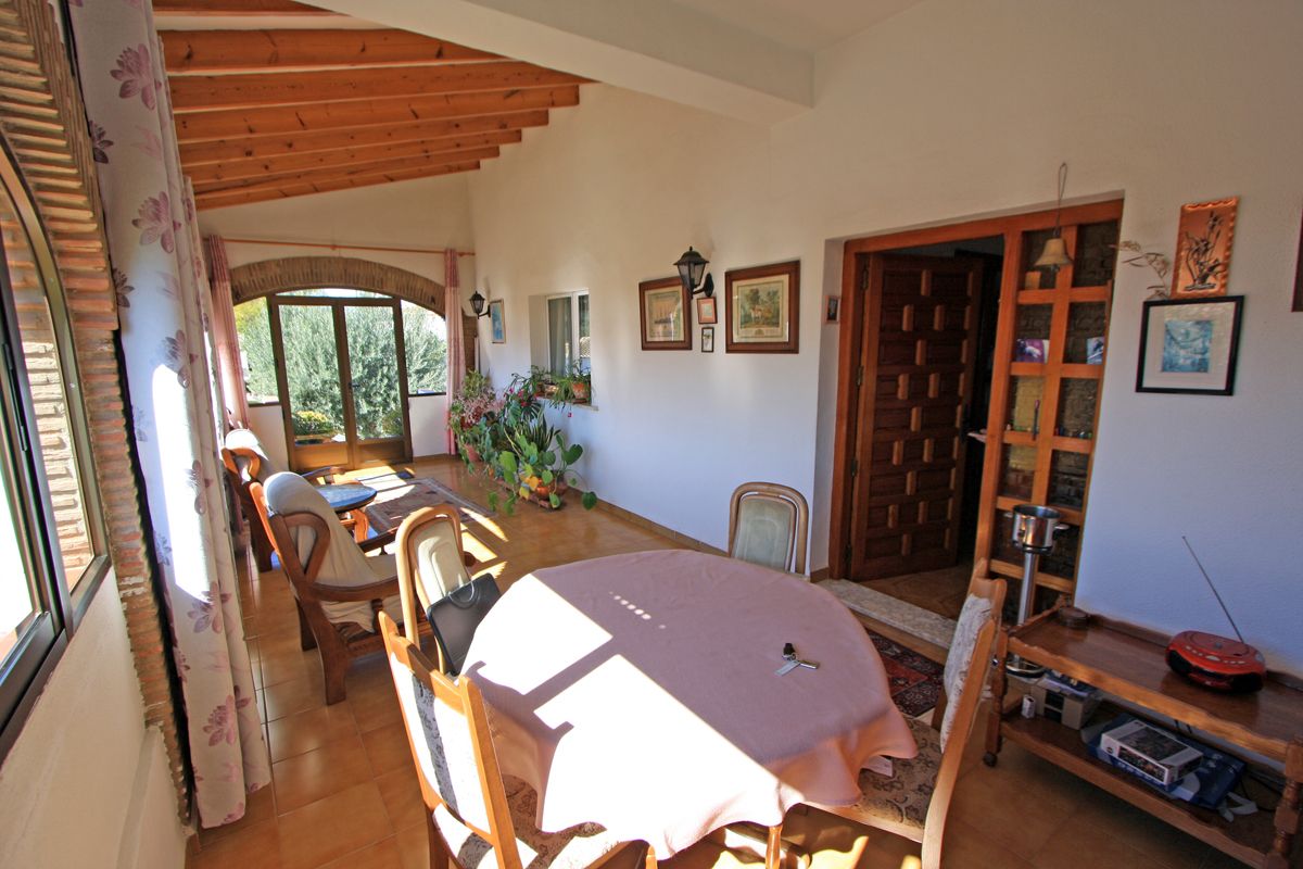Villa con dos viviendas independientes en Els Poblets