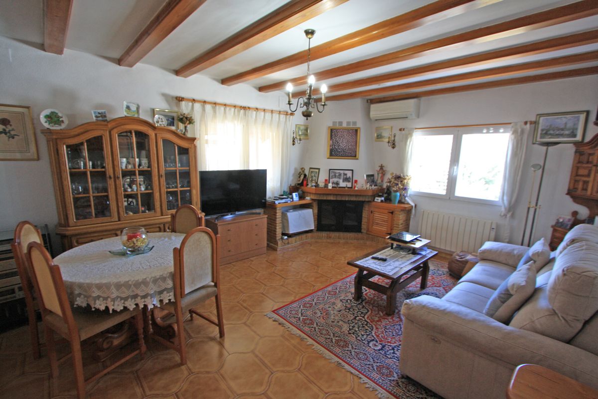 Villa avec deux logements indépendants à Els Poblets