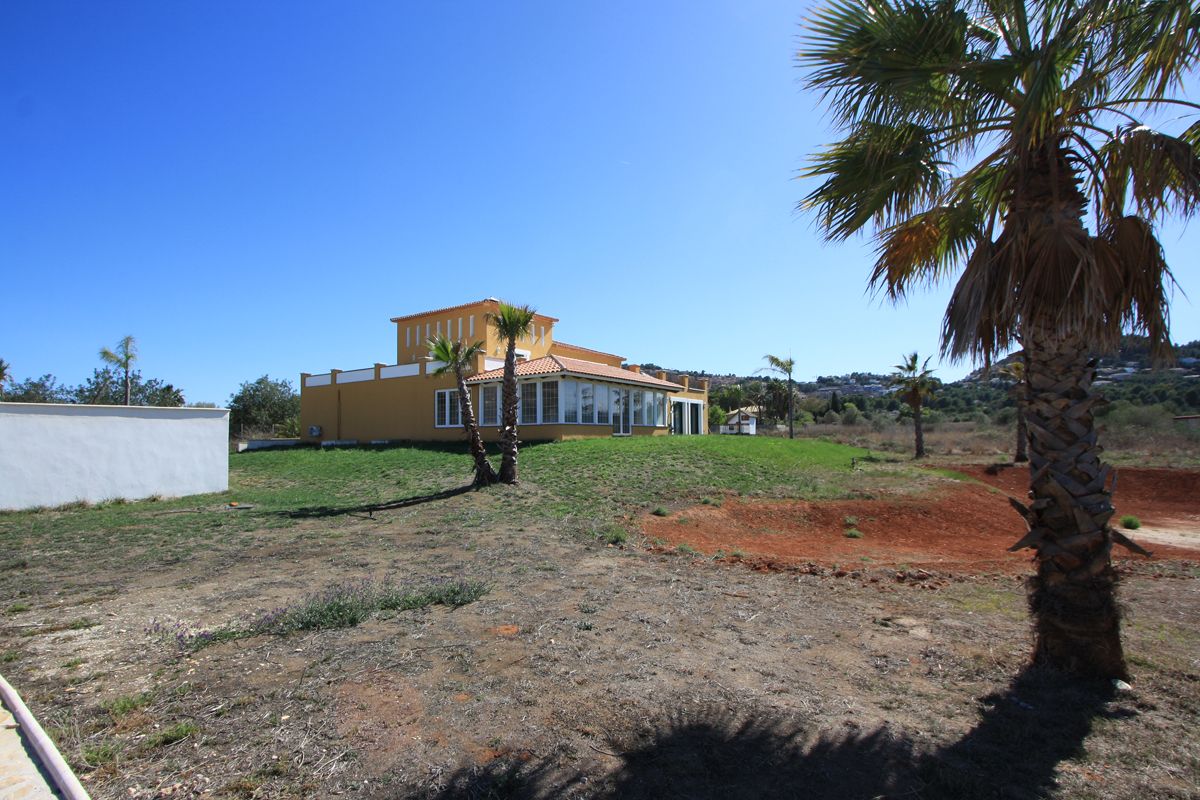 Gran villa en venta cerca de La Sella