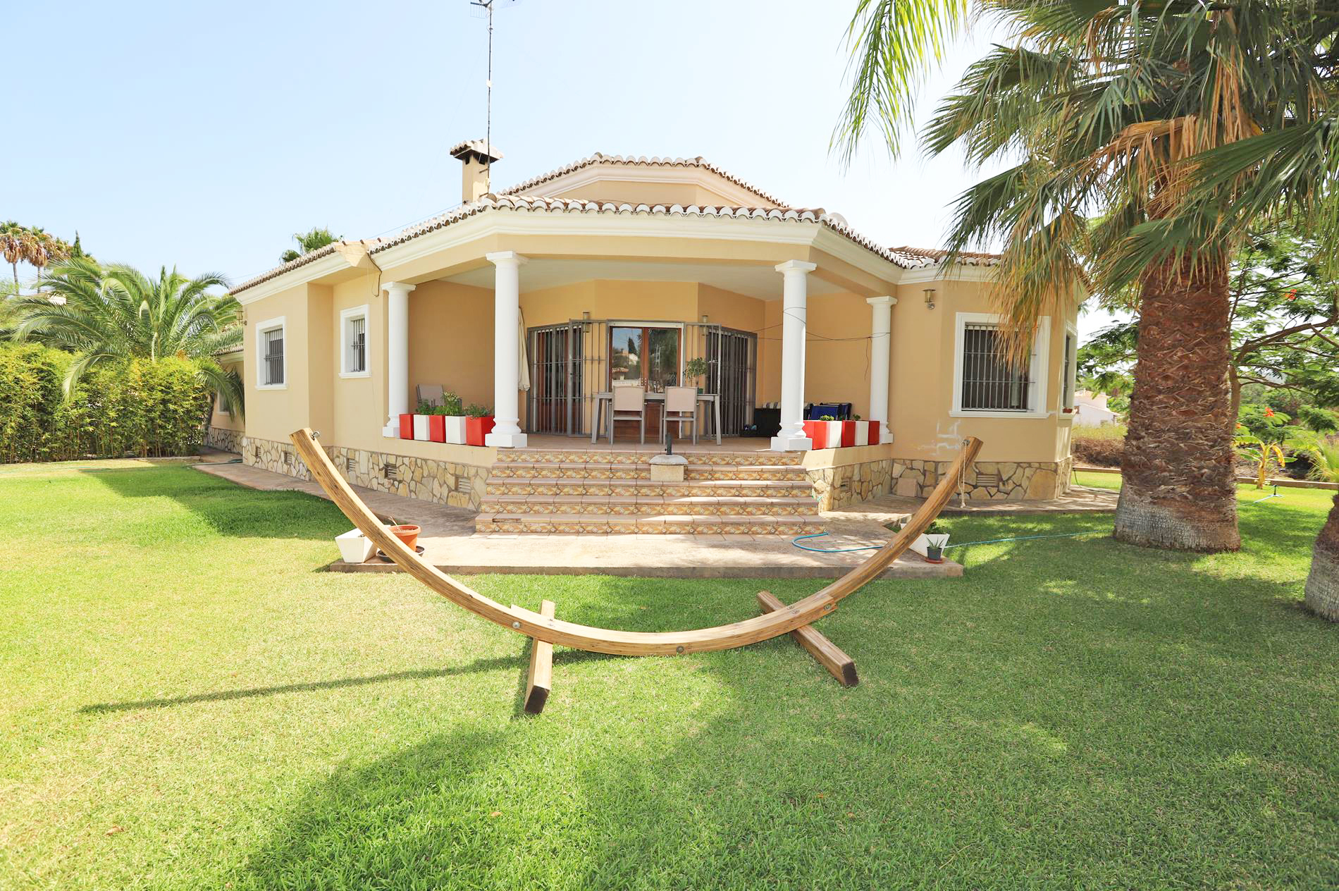 Villa Zum Verkauf in Dénia