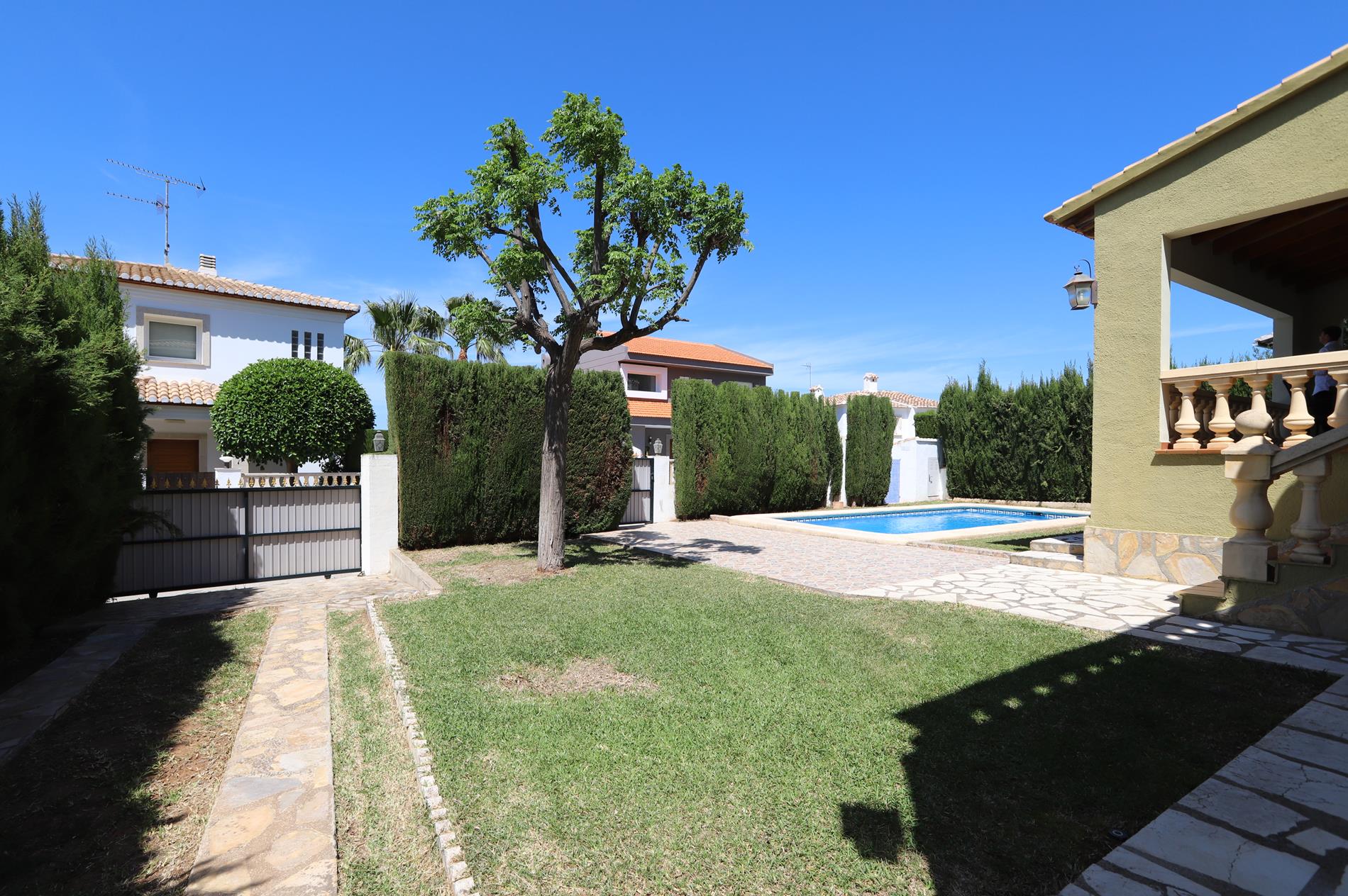Estupenda villa con piscina en Dénia - Tossal Gros